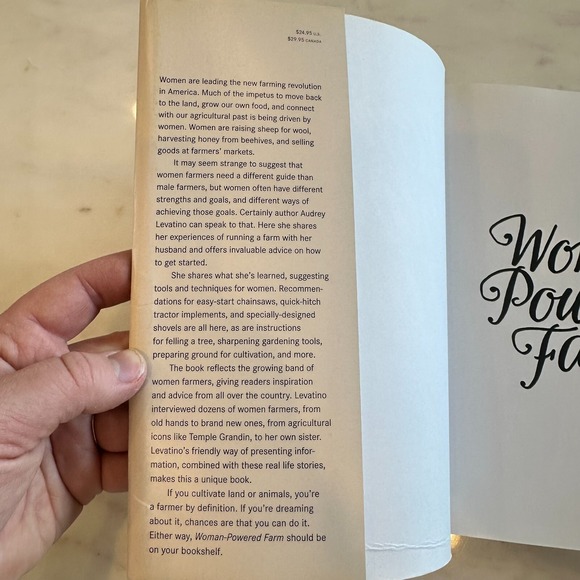 Woman-Powered Farm: Manual for a Self-Sufficient Lifestyle from Homestead to... - Picture 4 of 7